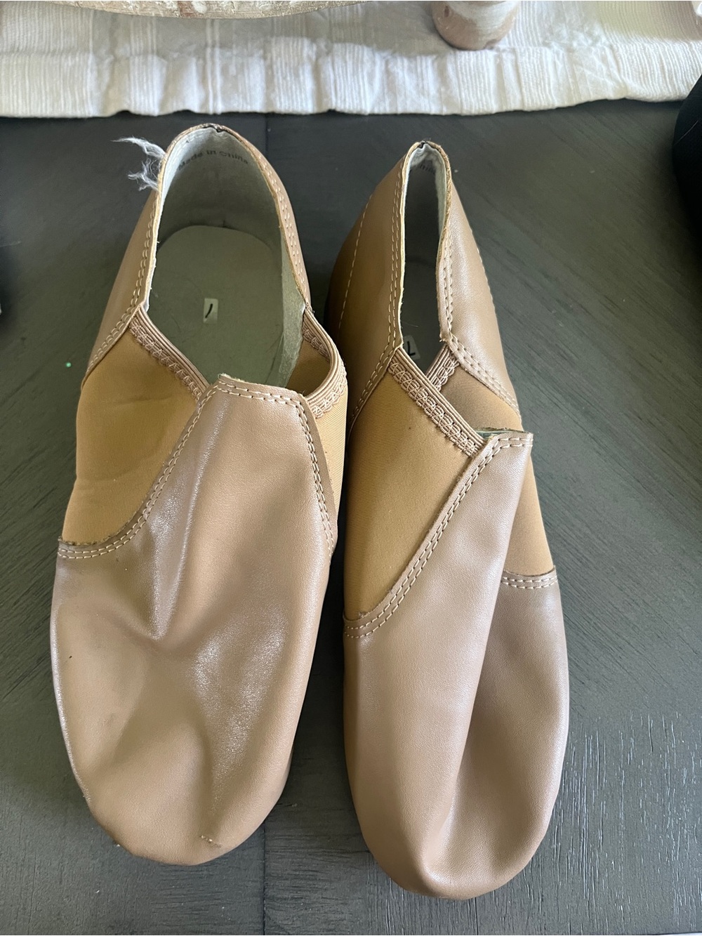 Beige/Tan Slip-On Jazz Shoes
